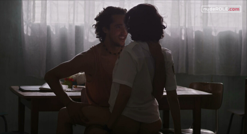 1. Marta nude – Bad Hair (2013)