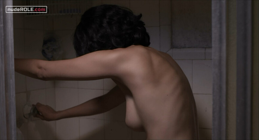 13. Marta nude – Bad Hair (2013)