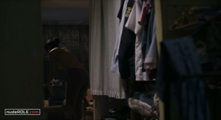 3. Marta nude – Bad Hair (2013)