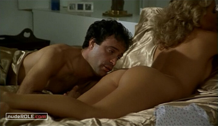 2. Vittoria nude – The Paramedic (1982)