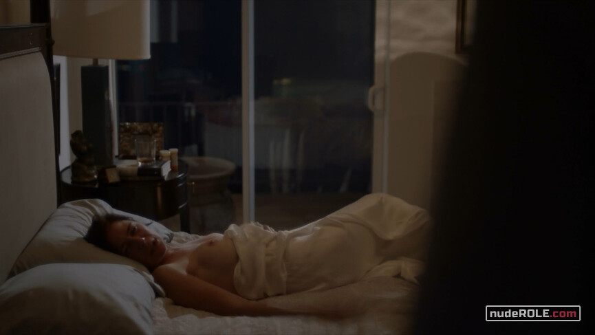 1. Helen Solloway nude – The Affair s05e01 (2019)