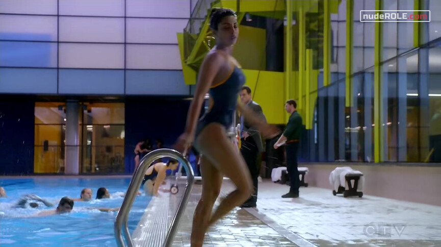 3. Alex Parrish sexy – Quantico s01e01, e03, e05, e06, e11 (2015)
