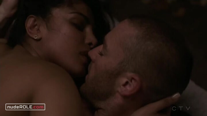 2. Alex Parrish sexy – Quantico s02e02, e09, e18 (2016)