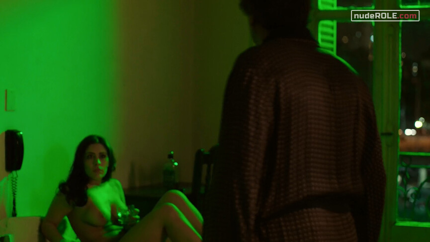 11. Rosario Santa Cruz sexy – Estocolmo s01e05-07 (2016)