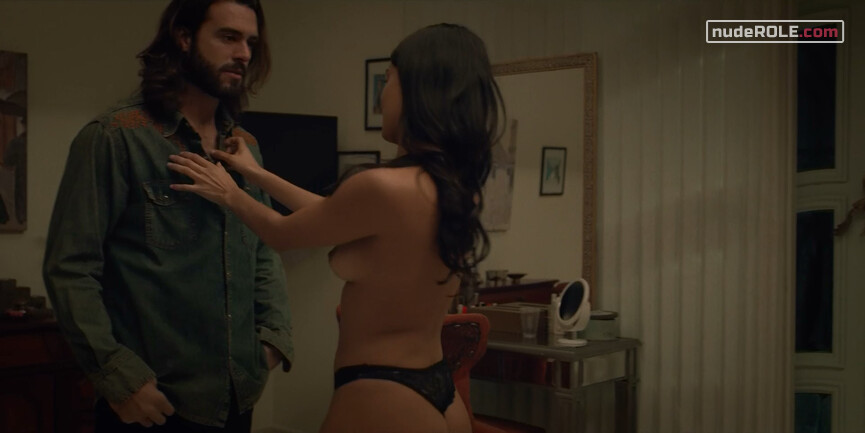 6. Amelia nude – Yankee s01e18,e23 (2019)