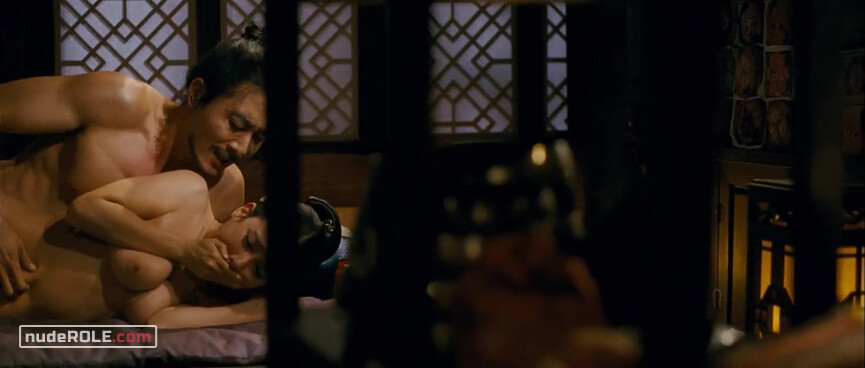 10. Chun-hyang nude – The Servant (2010)