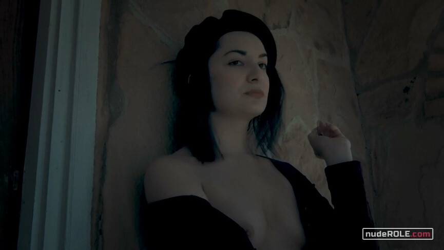 1. Bella nude – American Terror Story (2019)