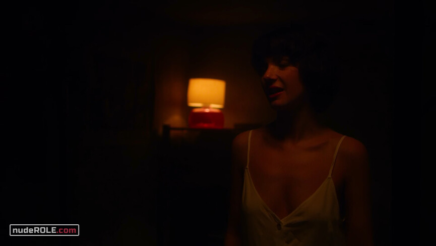 4. Becca nude – Haunted s02e01 (2019)
