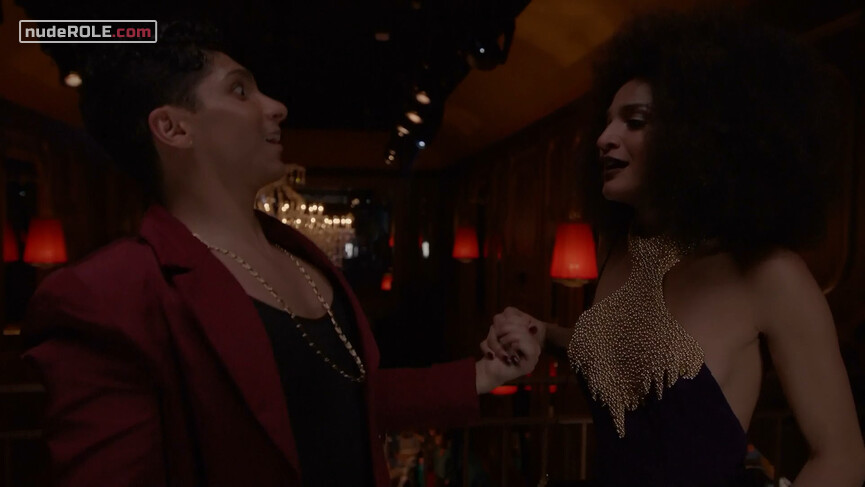 3. Angel sexy – Pose s02e07 (2019)