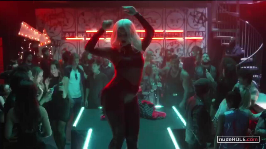 4. Bebe Rexha sexy – The Keys of Christmas (2016)