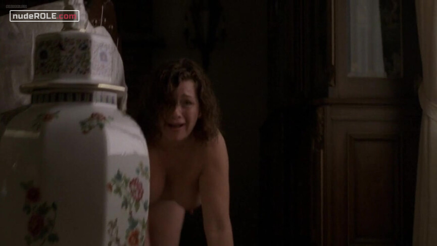 8. Lorraine Calluzzo nude – The Sopranos s05e04 (2004)
