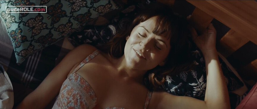 12. Alice sexy – Love is Blind (2015)