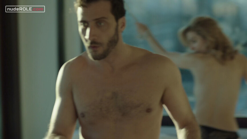 2. Chloe nude – Estocolmo s01e01 (2016)