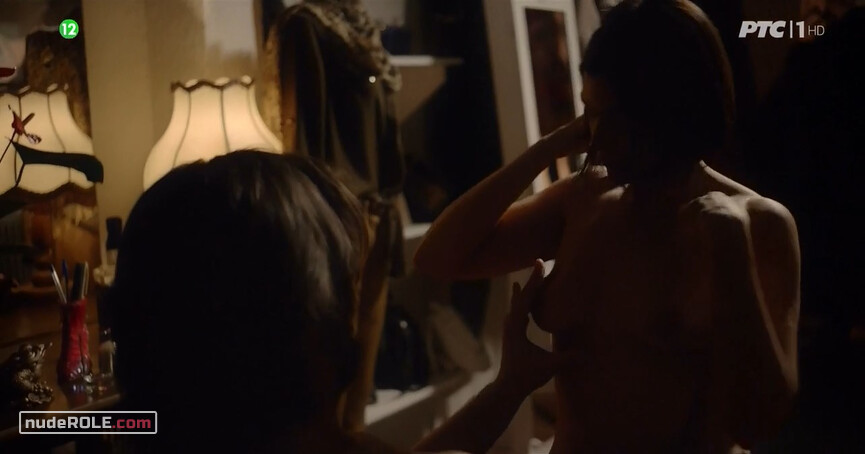 5. Ana nude – Grudi s01e01 (2018)