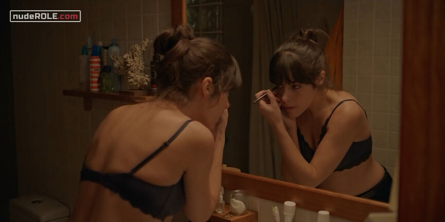 2. Anna sexy – The Hockey Girls s01e03-13 (2019)