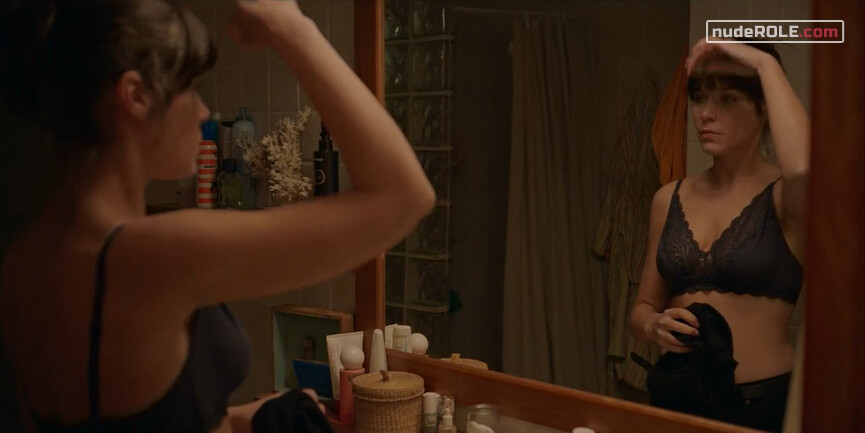 3. Anna sexy – The Hockey Girls s01e03-13 (2019)