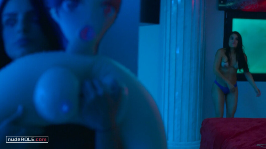 4. Paulina de la Mora sexy – The House of Flowers s02e04,e07,e08 (2019)