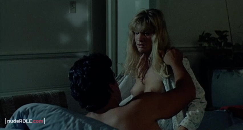 8. Bonnie nude, Debbie nude – Kidnapped (1986)