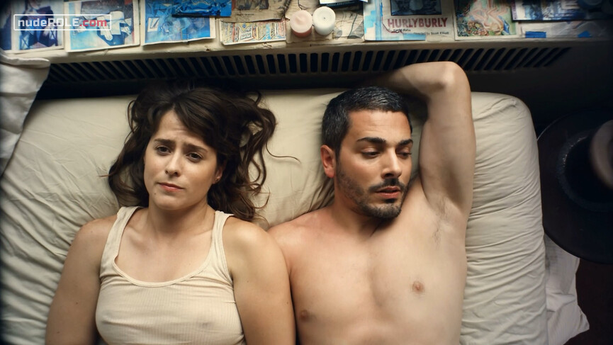 2. The Actress sexy – Summertime (2011)