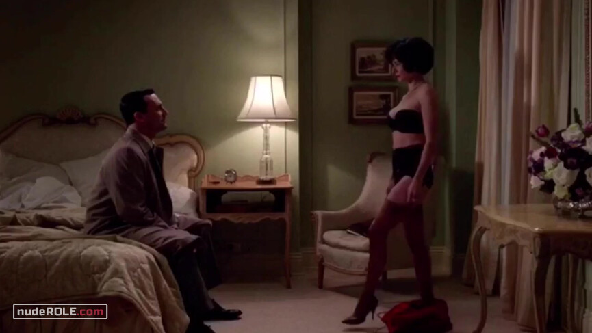 3. Sylvia Rosen sexy – Mad Men (2015)