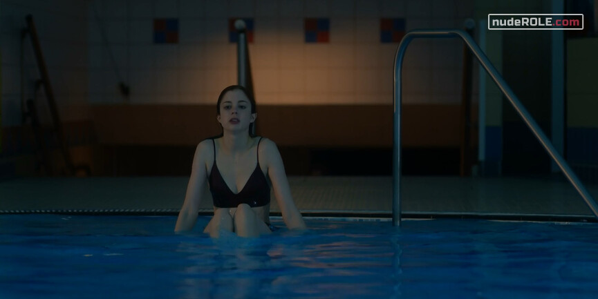 2. Annabel Connors nude – Bancroft s02e01 (2019)