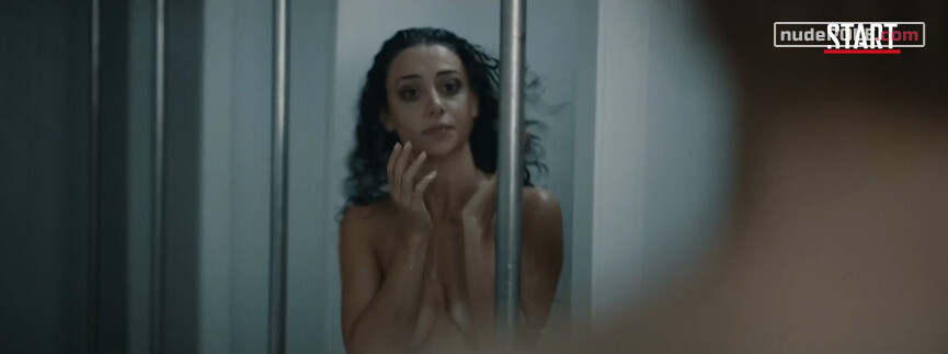18. Izabel sexy – V kletke s01e02 (2019)