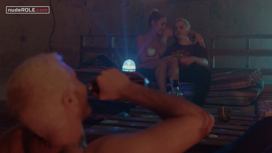 18. Karina nude – El marginal s03e04-05 (2019)