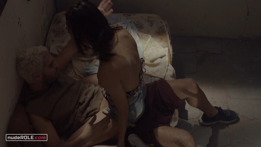 7. Karina nude – El marginal s03e04-05 (2019)