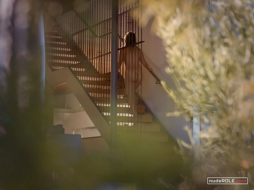 1. Natalie nude – The Lemon Tree (2019)