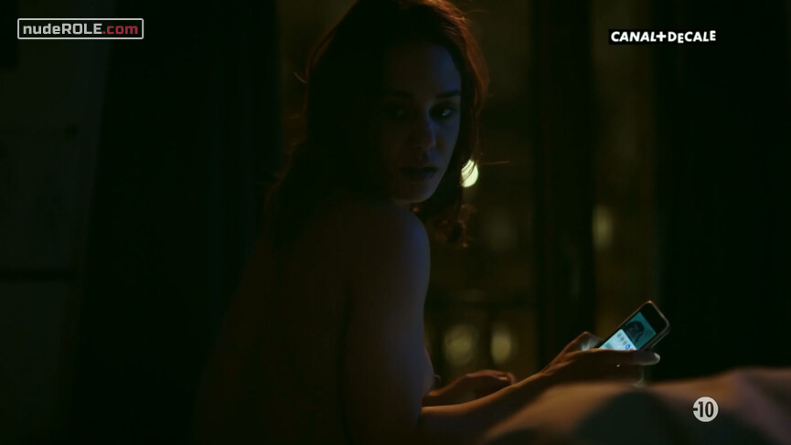 5. Alyson Lévêque nude – Hippocrate s01e04 (2018)