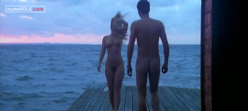 4. Jacob's Girlfriend nude – Foreign Fields (2000)