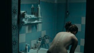Lena nude – Carpe Diem (2018)