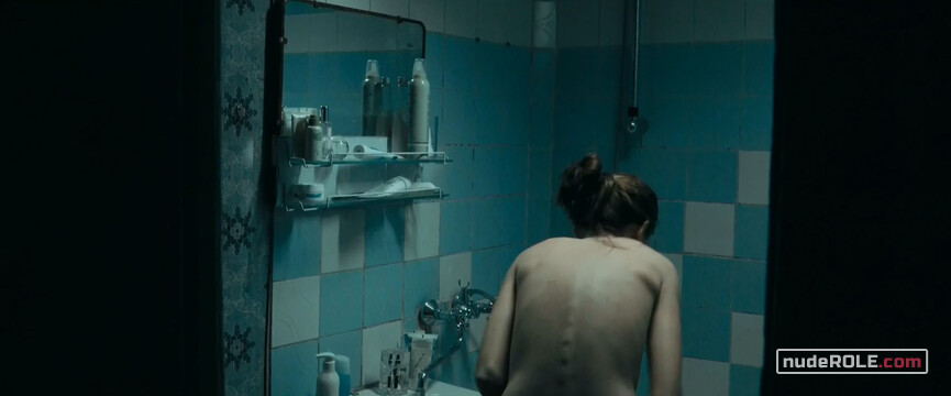 2. Lena nude – Carpe Diem (2018)