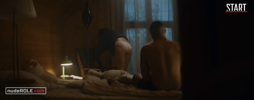4. Olga nude – V kletke s01e03 (2019)