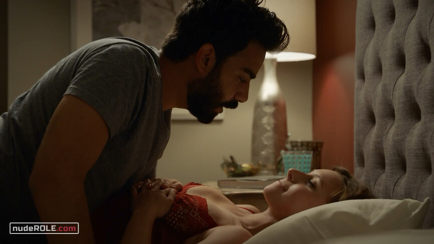 4. Peyton Charles sexy – iZombie s05e02 (2019)