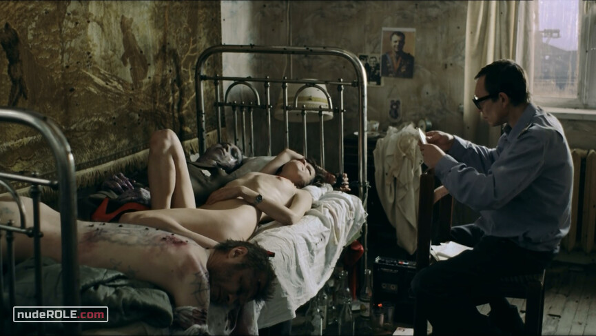 1. Angelika nude – Cargo 200 (2007)