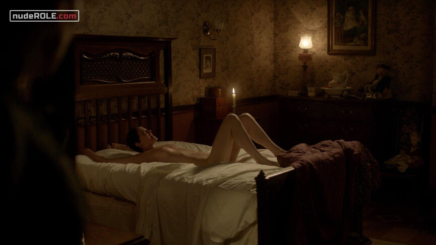 3. Vanessa Ives nude – Penny Dreadful s01e05 (2014)