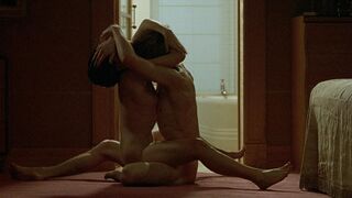 Anna nude – Damage (1992)