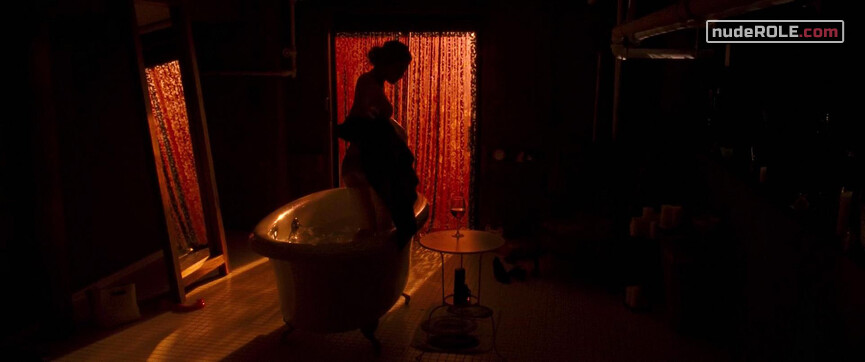 2. Emma nude – Locked In (2010)