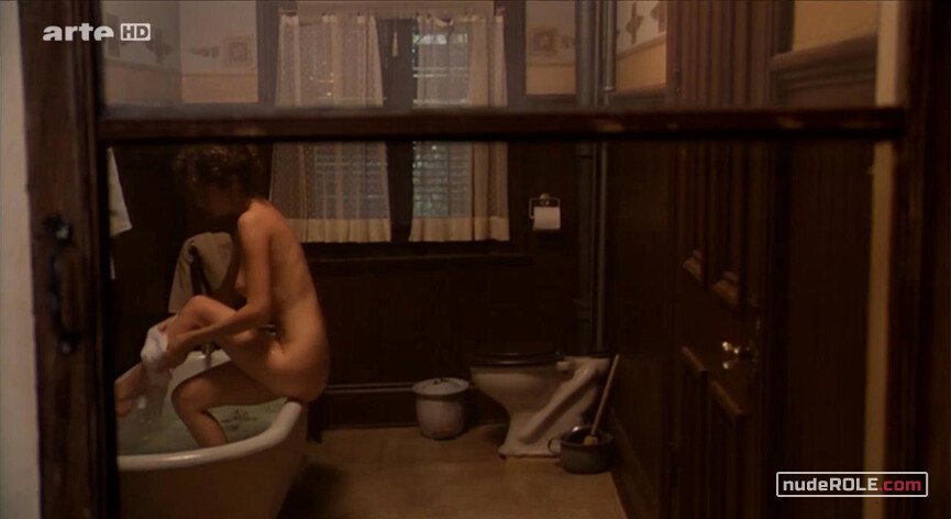 2. Hattie nude – Pretty Baby (1978)