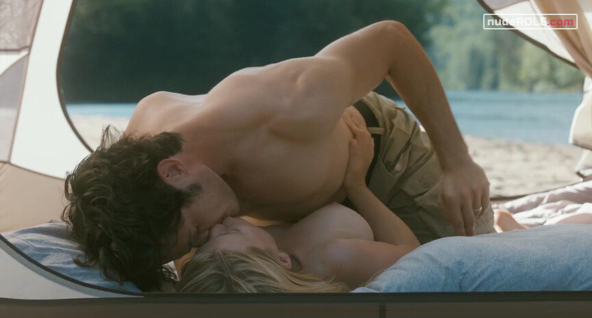 1. Stéphanie nude – An Eye for Beauty (2014)
