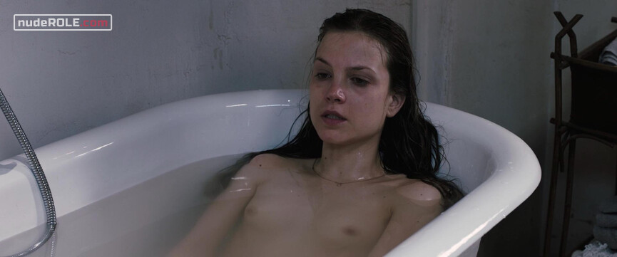 1. Claire Ibbetson nude – The Best Offer (2013)