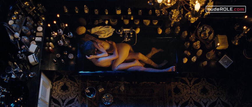 1. Jane Birkin nude – Gainsbourg: A Heroic Life (2010)