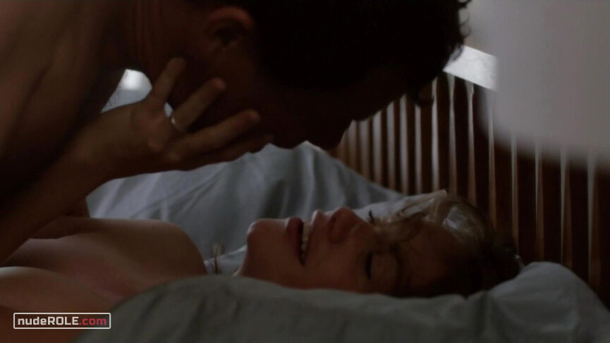 2. Alison Bailey nude – The Affair s01e09 (2014)