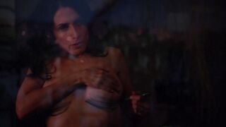 Abby McCarthy sexy – Girlfriends' Guide to Divorce s01e03 (2014)