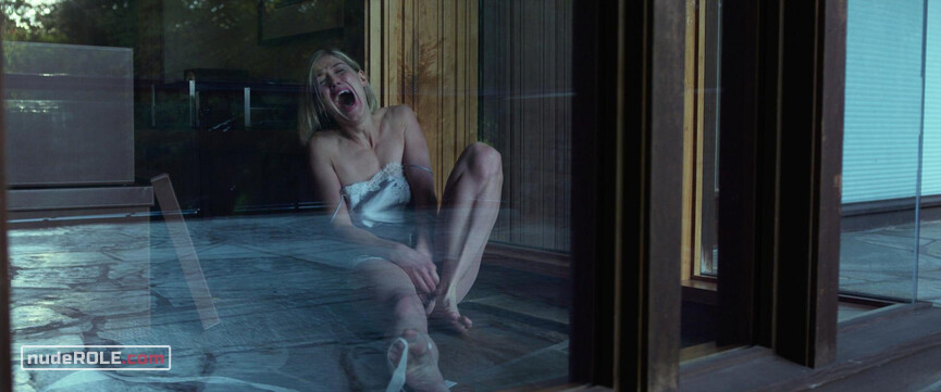 2. Amy Dunne nude – Gone Girl (2014)