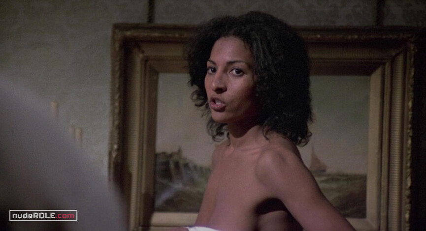 1. Regine nude – Drum (1976)