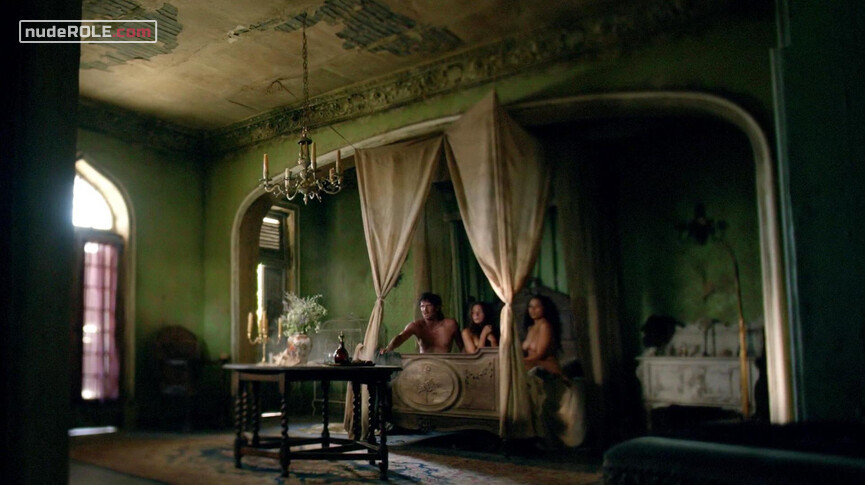3. Max22 nude, Anne Bonny sexy – Black Sails s02e05 (2015)