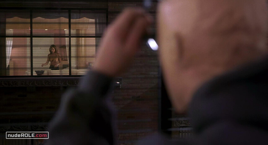 1. Sebastian's Neighbor nude – Hollow Man (2000)