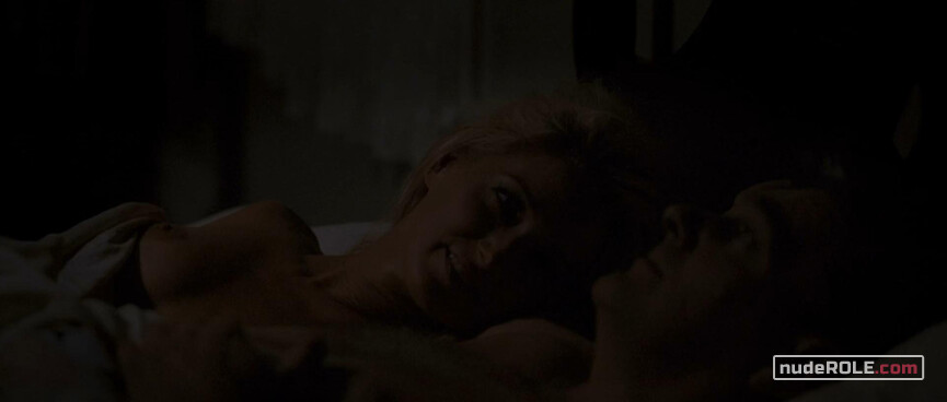 2. Donna Baron nude – Jayne Mansfield's Car (2012)